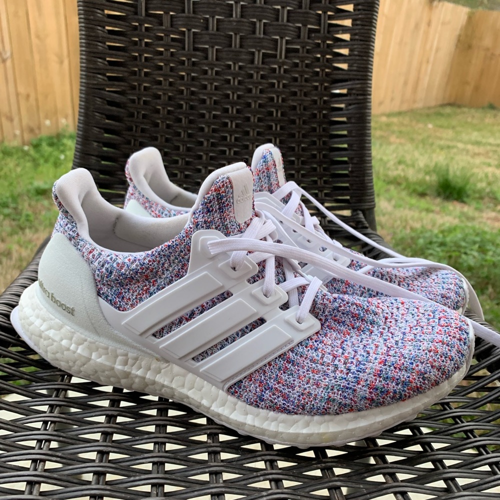 Adidas Women’s UltraBoost 4.0